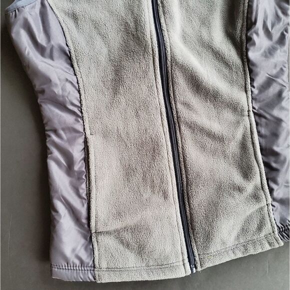 Snozu Grey Semi Puffer Vest - Picture 4 of 8